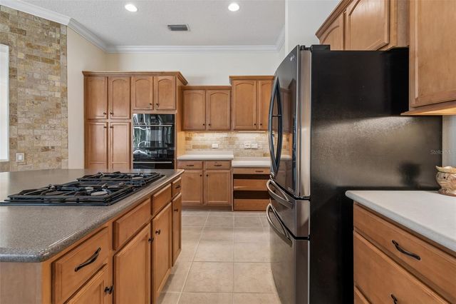 2731 BLUE SPRINGS PLACE, Wesley Chapel, FL 33544