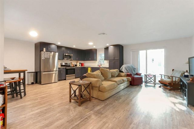 923 OXFORD STREET, Longwood, FL 32750