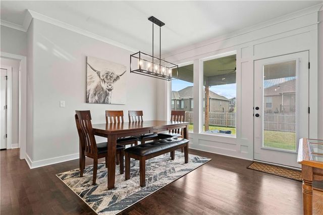 2613 SW River Trail Road, Lee's Summit, MO 64082