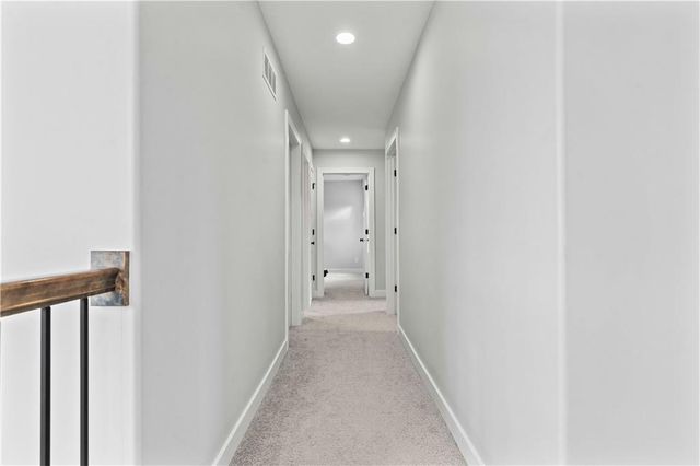 2613 SW River Trail Road, Lee's Summit, MO 64082