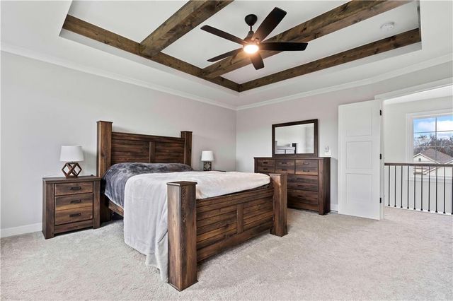 2613 SW River Trail Road, Lee's Summit, MO 64082