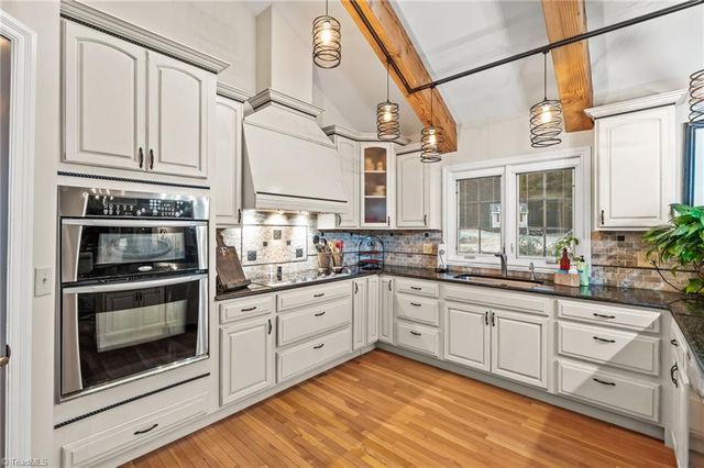 8905 Milestone Point, Clemmons, NC 27012