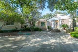 112 Tuttle Rd, Terrell Hills, TX 78209