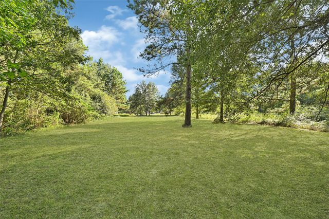 1741 County Road 340, Cleveland, TX 77327
