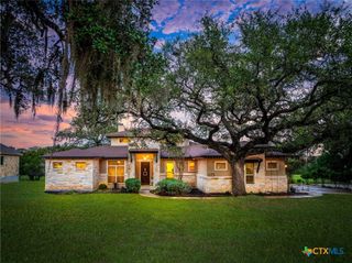 625 Haven Point Loop, New Braunfels, TX 78132