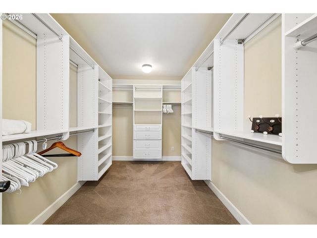 688 W X St, Washougal, WA 98671