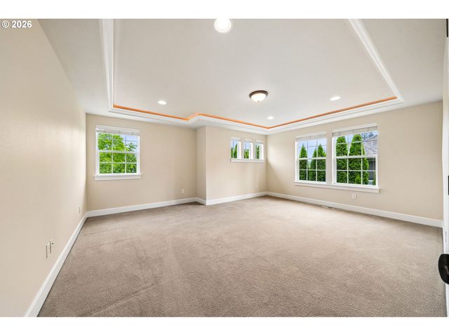 688 W X St, Washougal, WA 98671