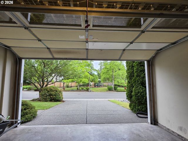 688 W X St, Washougal, WA 98671