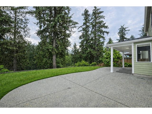 688 W X St, Washougal, WA 98671