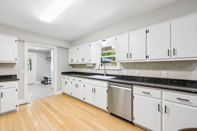 660 Allisona Rd, Eagleville, TN 37060