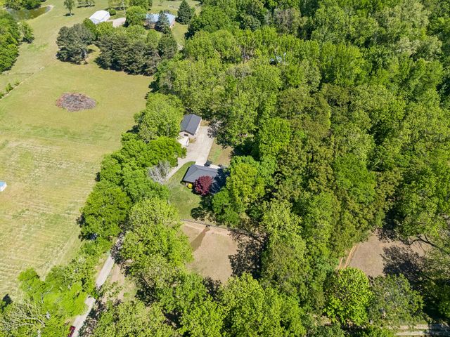 660 Allisona Rd, Eagleville, TN 37060