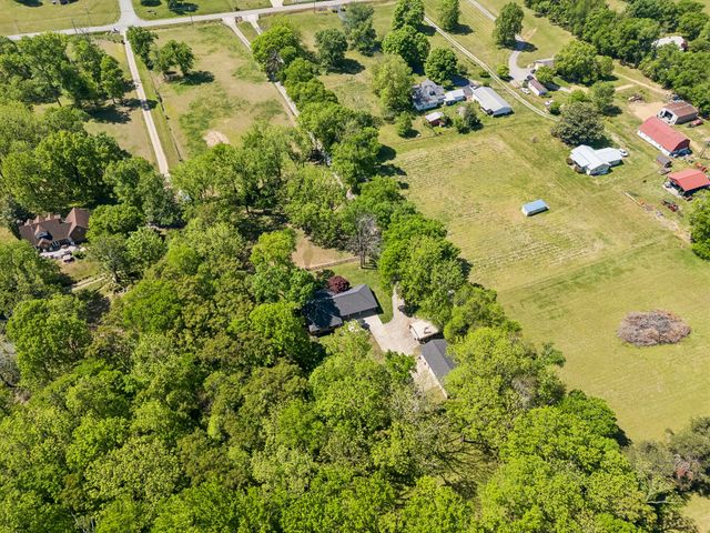 660 Allisona Rd, Eagleville, TN 37060