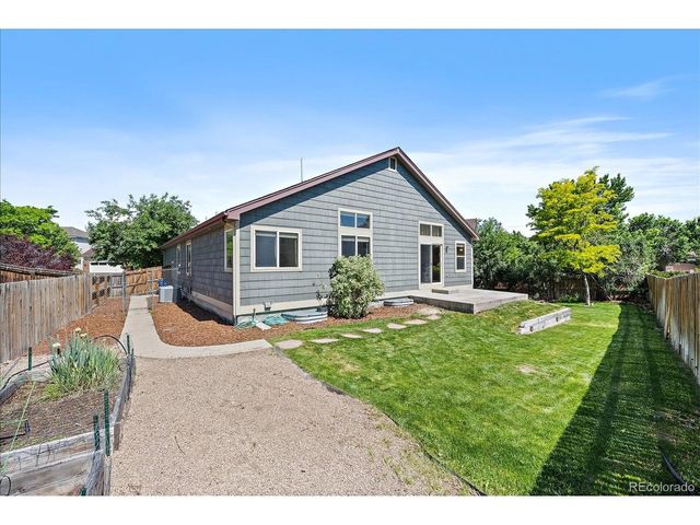 5932 S Versailles St, Aurora, CO 80015