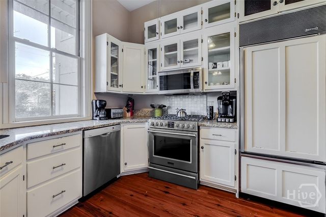 118 E Gaston Street, Savannah, GA 31401