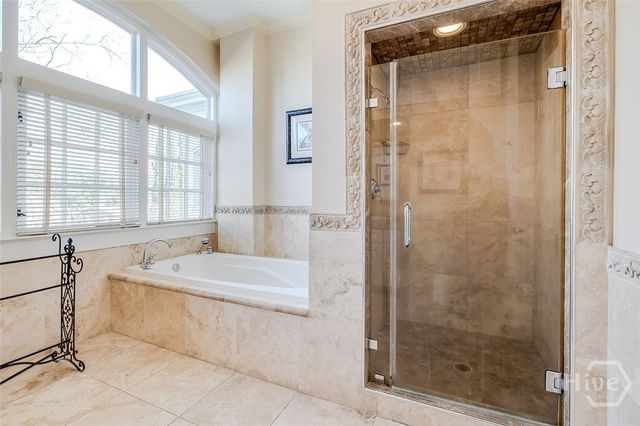 118 E Gaston Street, Savannah, GA 31401