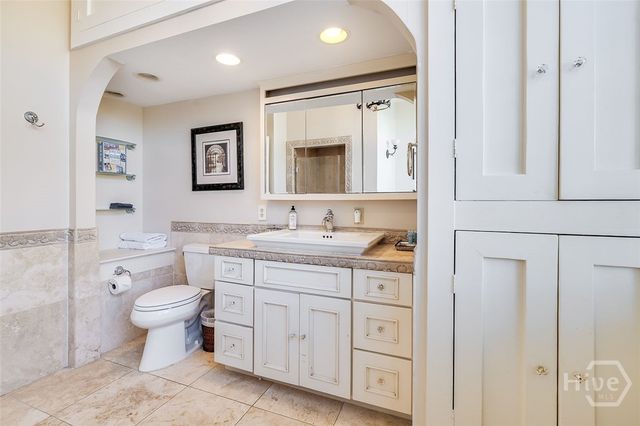 118 E Gaston Street, Savannah, GA 31401