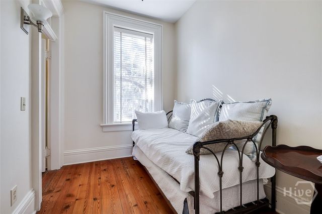 118 E Gaston Street, Savannah, GA 31401