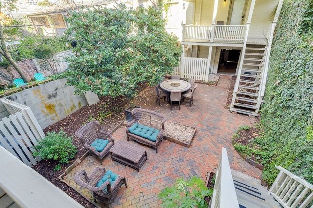 118 E Gaston Street, Savannah, GA 31401