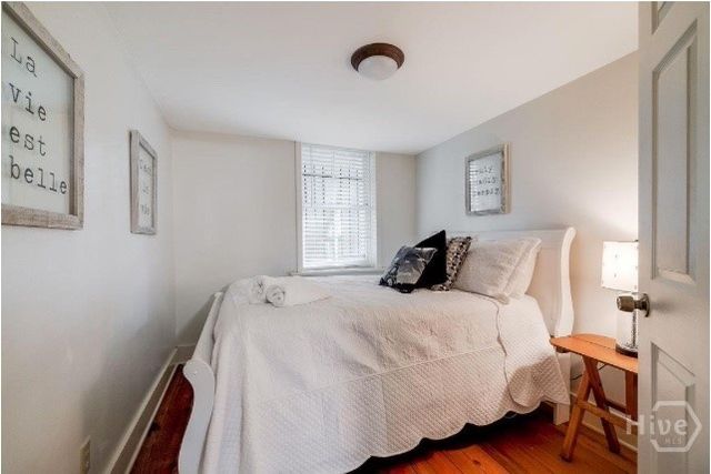 118 E Gaston Street, Savannah, GA 31401