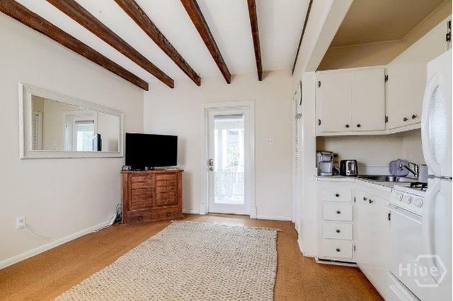 118 E Gaston Street, Savannah, GA 31401