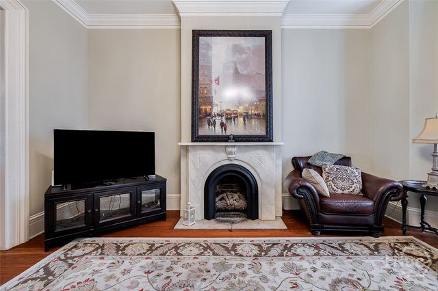 118 E Gaston Street, Savannah, GA 31401