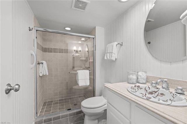 3810 Atlantic Ave Apt 404, Virginia Beach, VA 23451