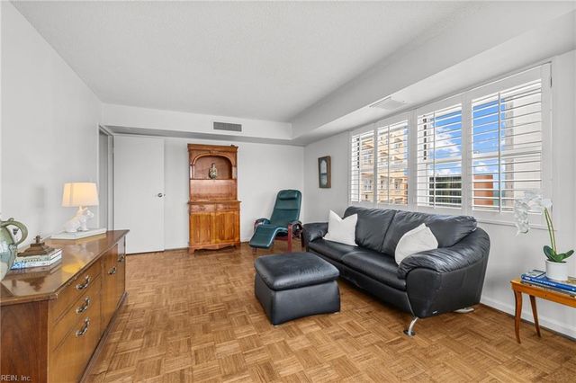 3810 Atlantic Ave Apt 404, Virginia Beach, VA 23451