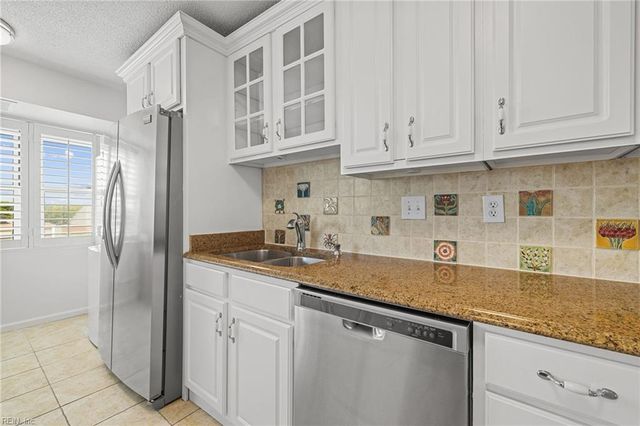 3810 Atlantic Ave Apt 404, Virginia Beach, VA 23451