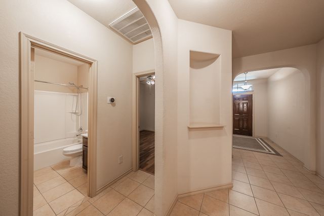 12713 Diamond Peak Drive, Fort Worth, TX 76177