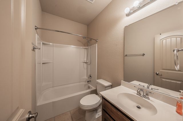 12713 Diamond Peak Drive, Fort Worth, TX 76177