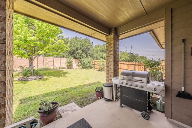 12713 Diamond Peak Drive, Fort Worth, TX 76177