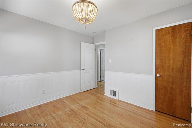 316 S Edison Avenue, Royal Oak, MI 48067