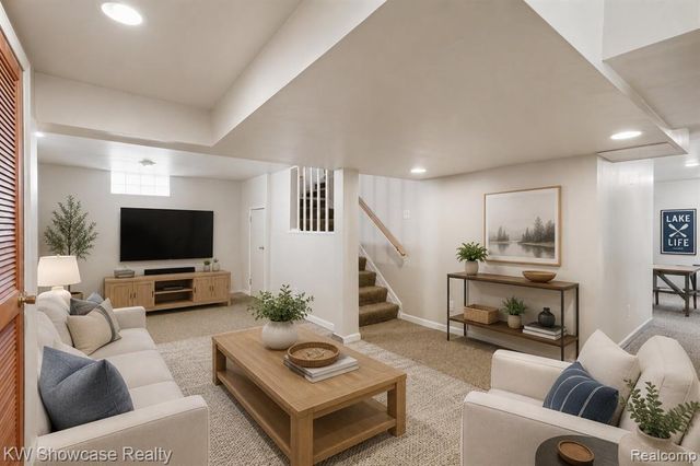 316 S Edison Avenue, Royal Oak, MI 48067