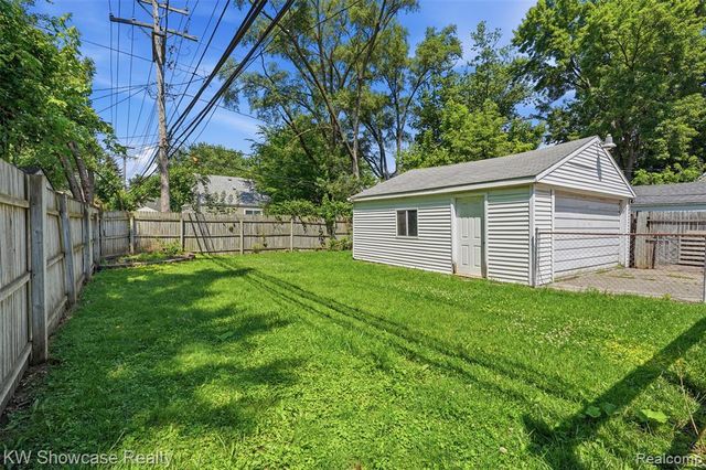 316 S Edison Avenue, Royal Oak, MI 48067
