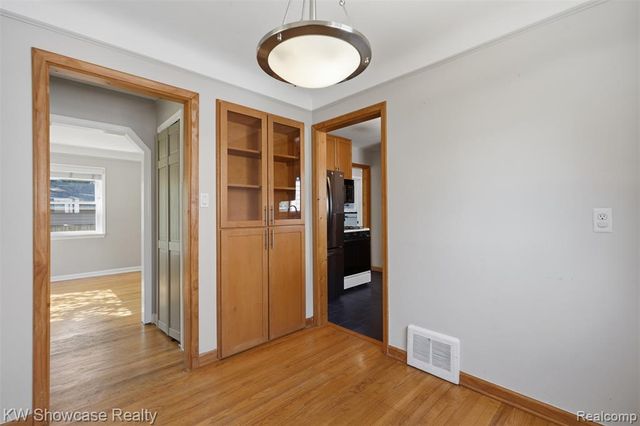 316 S Edison Avenue, Royal Oak, MI 48067