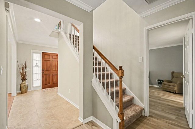 2116 Hollow Reef Circle, League City, TX 77573
