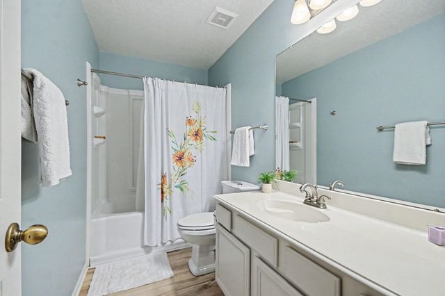 2116 Hollow Reef Circle, League City, TX 77573