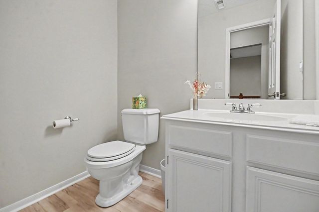 2116 Hollow Reef Circle, League City, TX 77573
