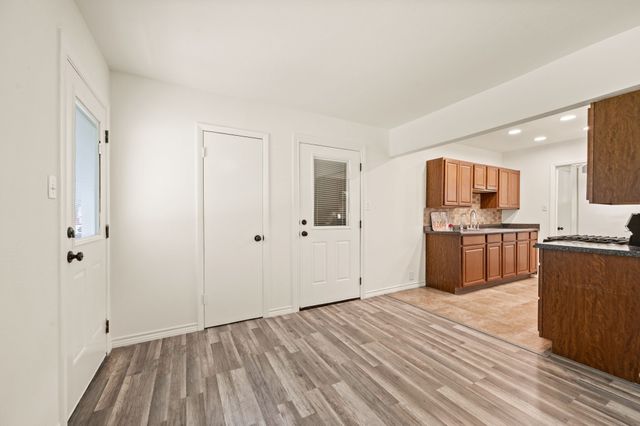 609 Crane Drive, Euless, TX 76039