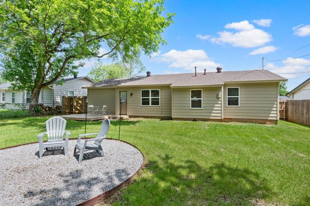 609 Crane Drive, Euless, TX 76039