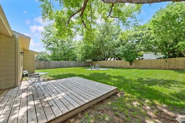 609 Crane Drive, Euless, TX 76039