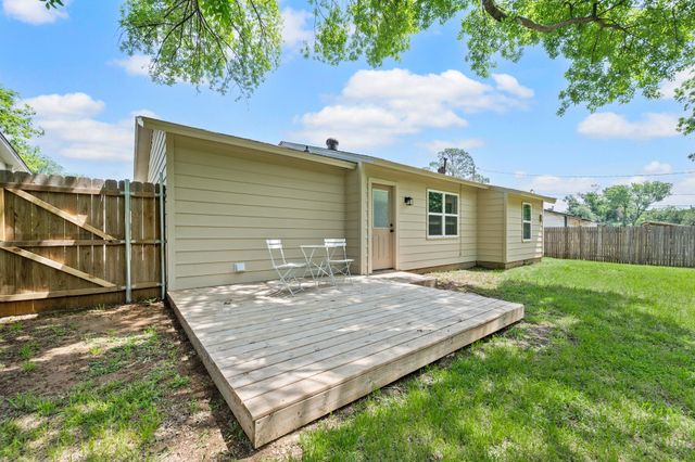609 Crane Drive, Euless, TX 76039