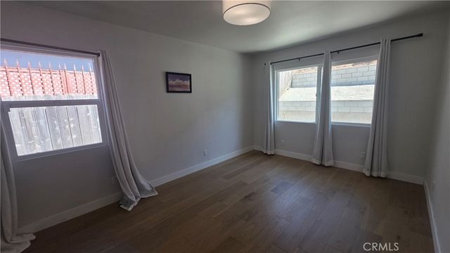 5418 Sanchez Drive, Los Angeles, CA 90008