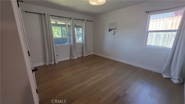 5418 Sanchez Drive, Los Angeles, CA 90008