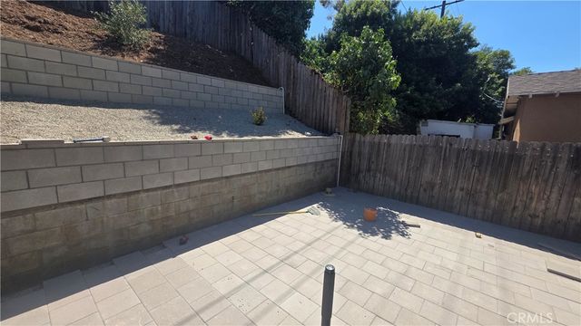 5418 Sanchez Drive, Los Angeles, CA 90008