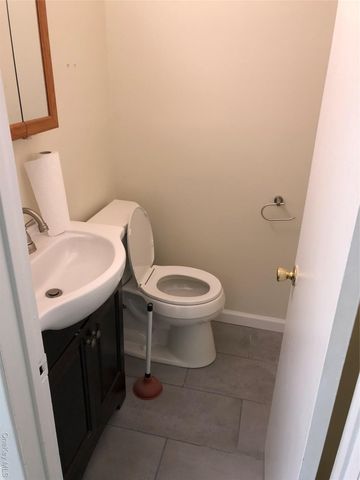 251 Mountainview Avenue 4, Nyack, NY 10960