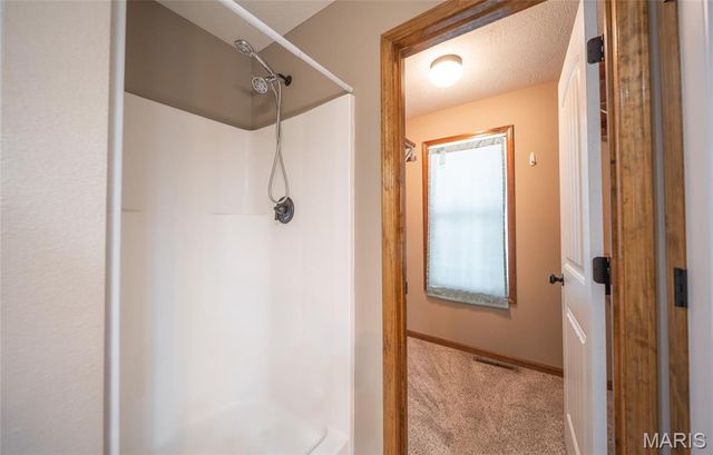 16150 Haidyn Road, St Robert, MO 65584