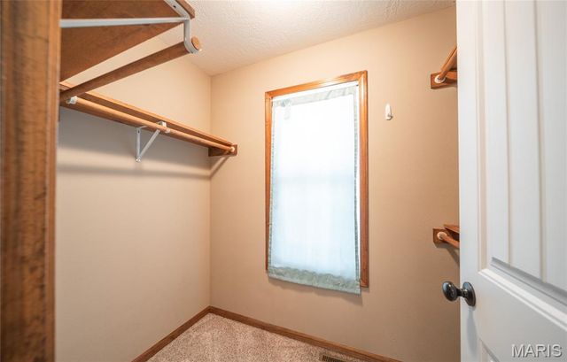 16150 Haidyn Road, St Robert, MO 65584