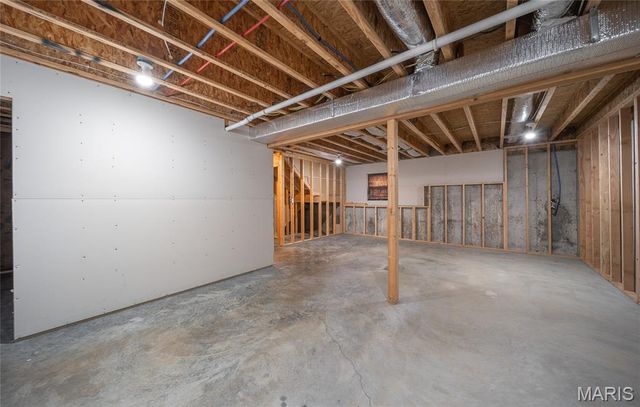 16150 Haidyn Road, St Robert, MO 65584