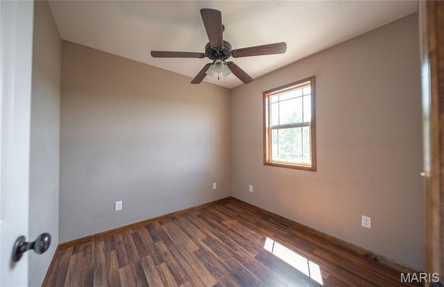 16150 Haidyn Road, St Robert, MO 65584